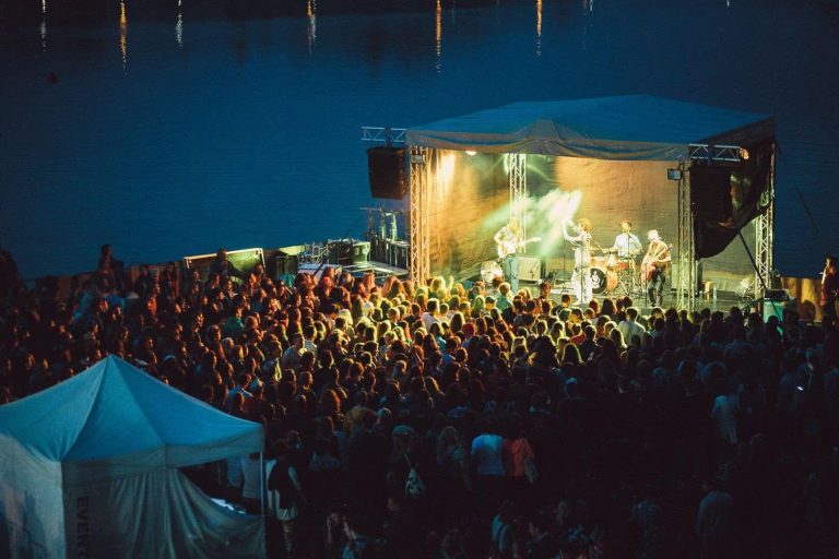 Elstartolt a Balaton legnagyobb fesztiválja: 10 napon át több mint 100 koncert vár