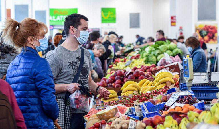 Hétfőtől teljesen megváltoznak a hétköznapok Magyarországon