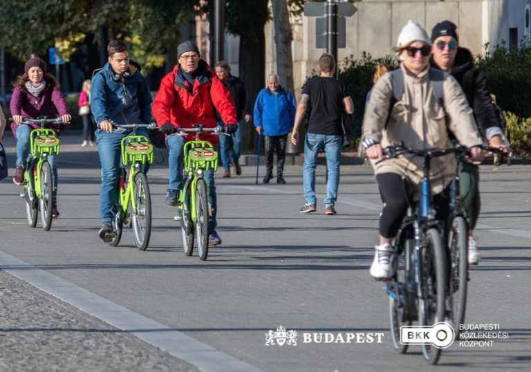 Válaszd a kerékpárt az autó helyett: ez a célja a BKK új kampányának