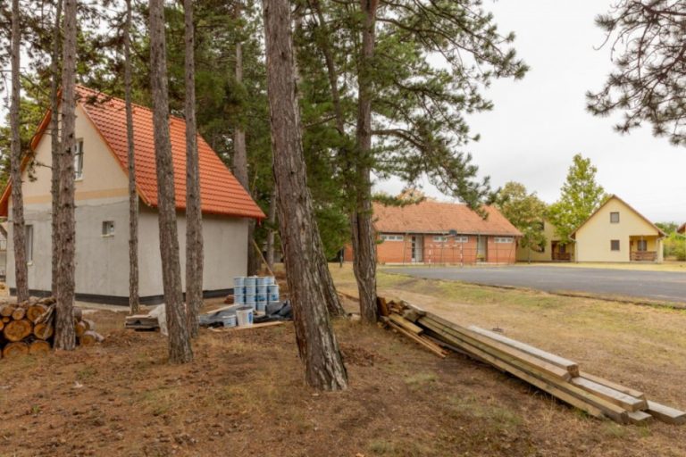 Gyönyörű helyen táborozhatnak majd a kerületi diákok