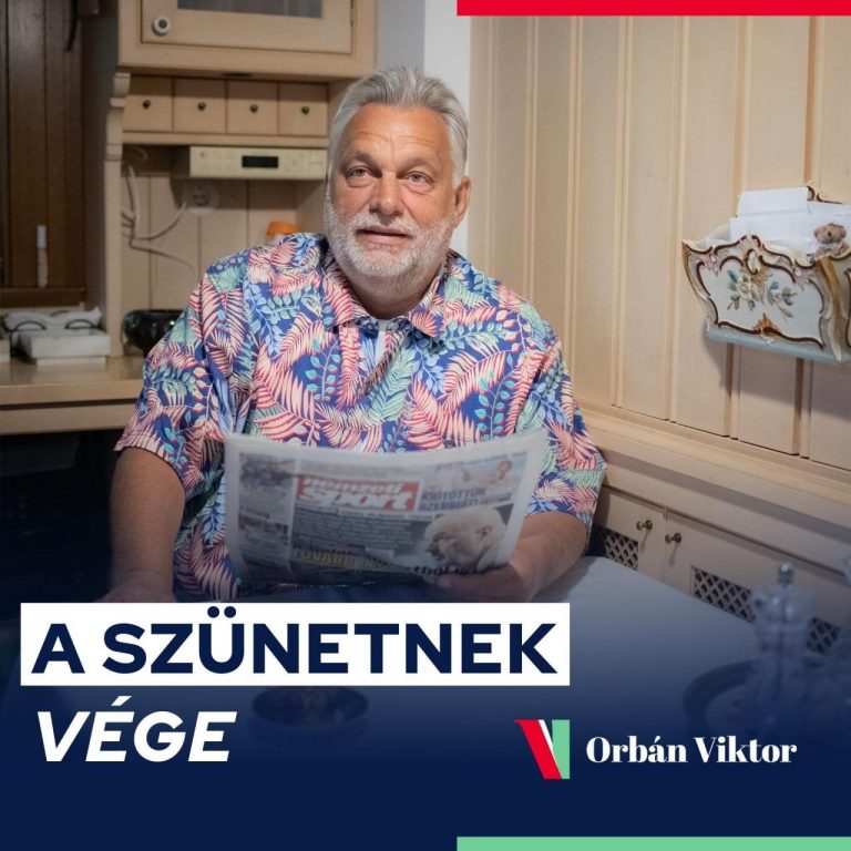 Orbán Viktor hazatért az Adriáról, a nyaralós szakáll egyelőre tartja magát