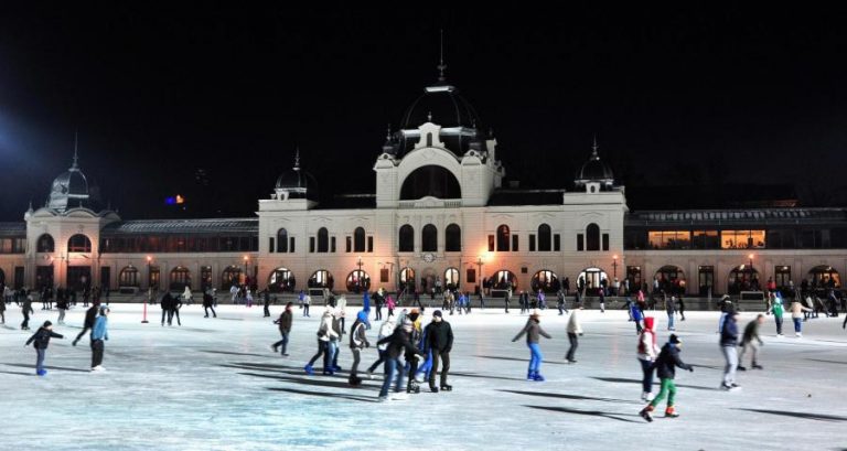 Baj van! Veszélyben a Városligeti Műjégpálya: ha nem lesz elég vendég, bezárják